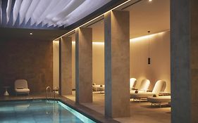 كونراد إسطنبول البوسفور